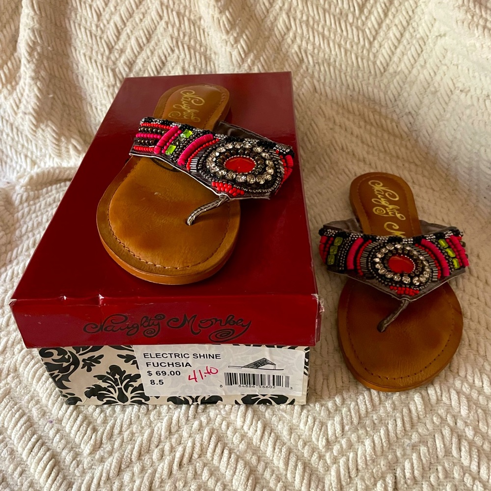 Naughty Monkey Electric Shine Fuchsia Thong Sandals - Picture 4 of 5